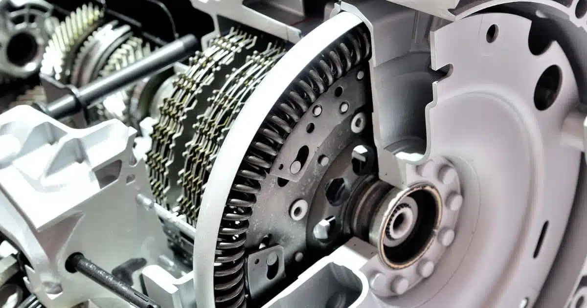 Worn Clutch Disc Symptoms for Manual Transmission Vehicles Explained